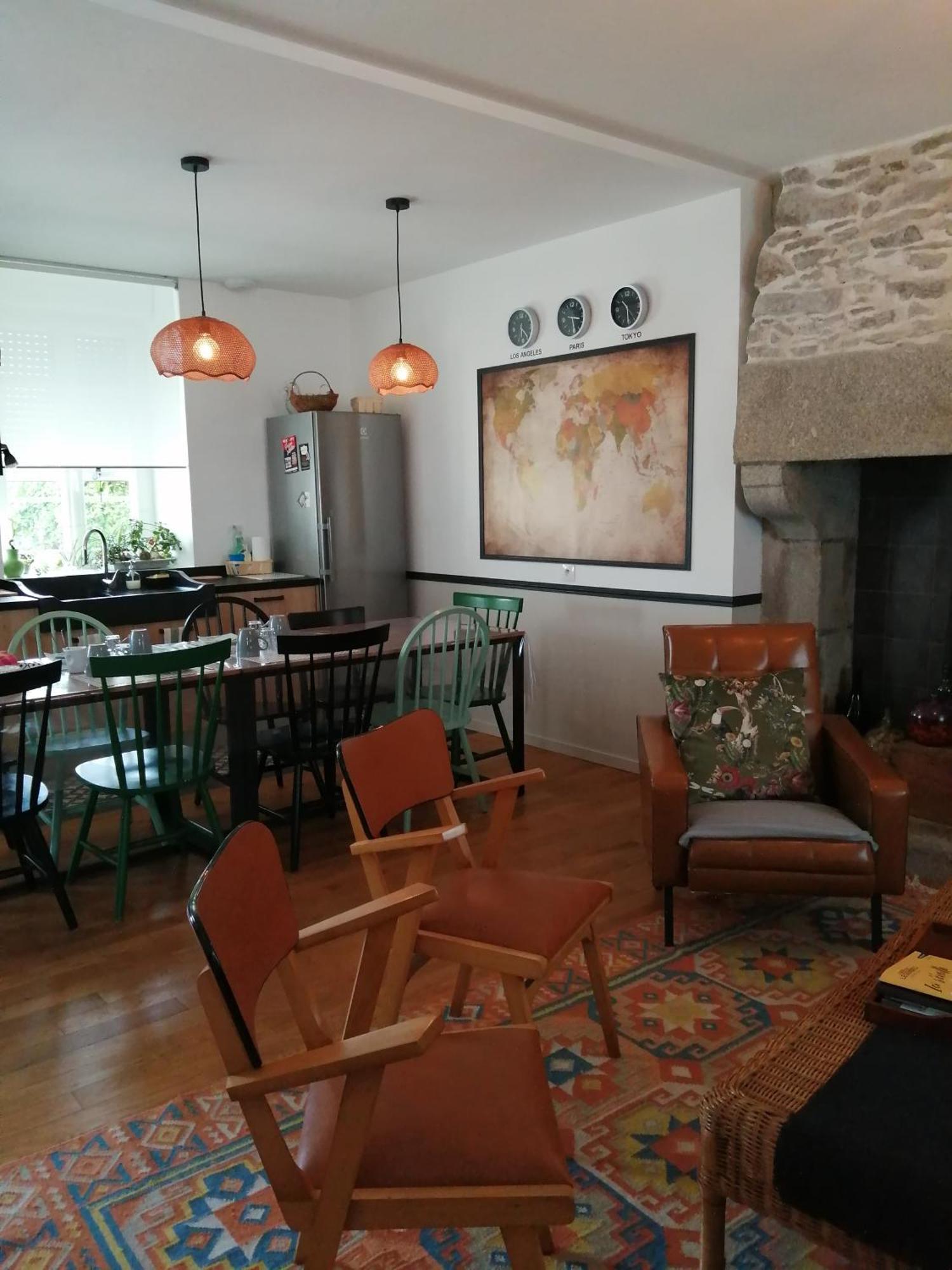Le Quai 18 Bed and Breakfast Lesneven Exteriör bild