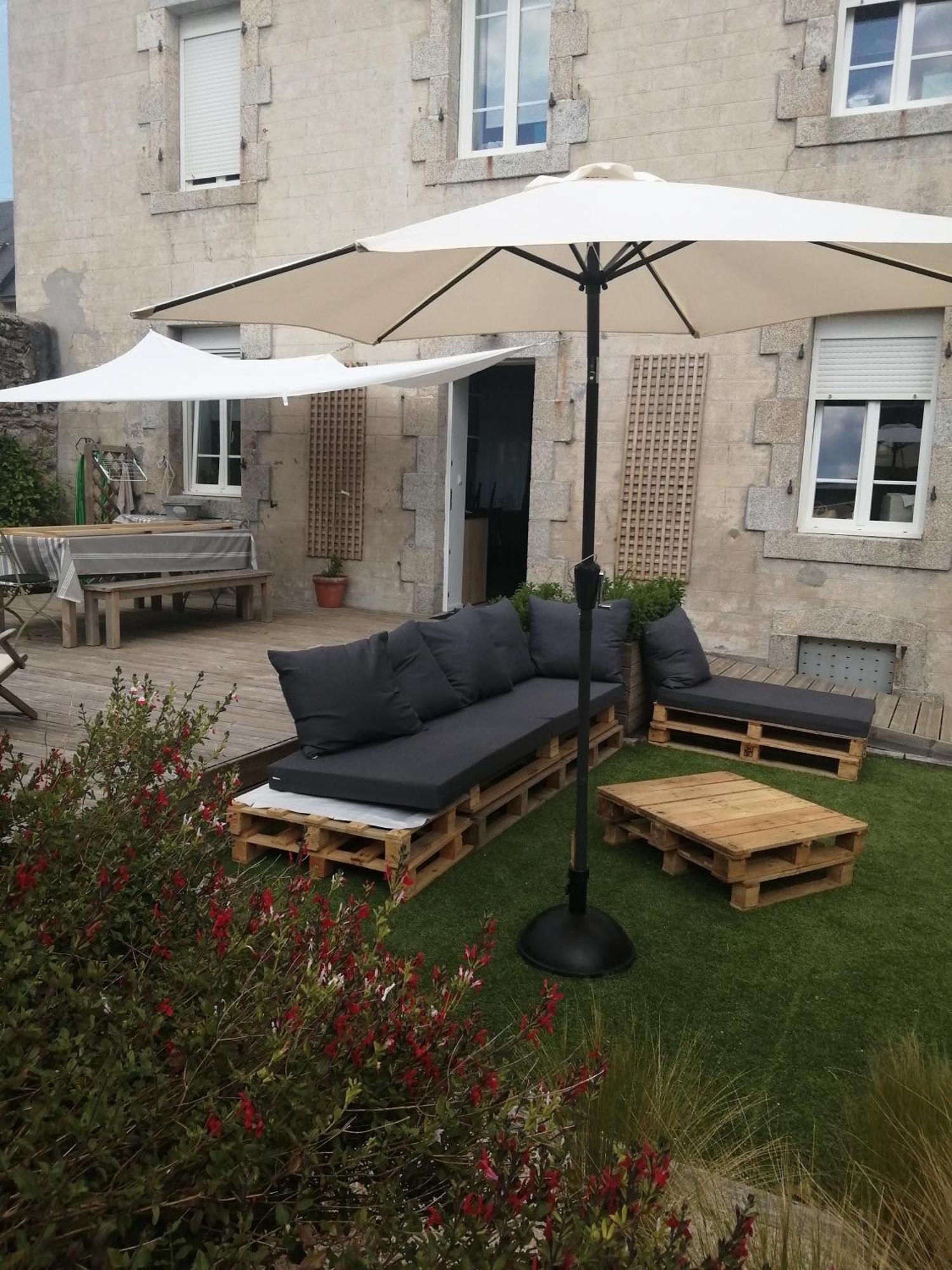 Le Quai 18 Bed and Breakfast Lesneven Exteriör bild